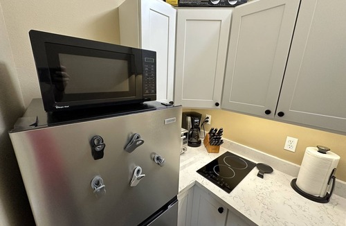 Fort Lewis Apartment | Peaceful Personal Retreat