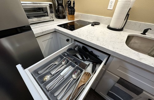 Fort Lewis Apartment | Peaceful Personal Retreat