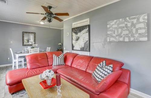 Lakeview  Jefferson County Apartment | Peaceful & Pet Friendly: Port Arthur Apt w/Yard