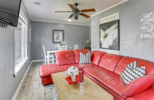 Lakeview  Jefferson County Apartment | Peaceful & Pet Friendly: Port Arthur Apt w/Yard