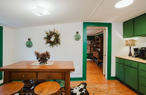 Fowlstown House | Peaceful Pines Cabin w/Deck & Wildlife Views