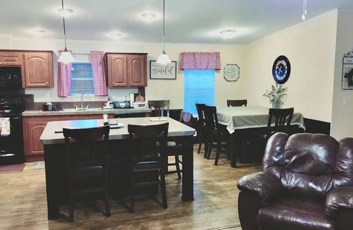 Chipley House | Peaceful Pines FL