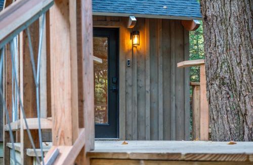 Tylersburg Other | Peaceful Pines Treehouse
