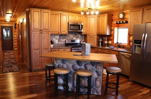 Custer House | Peaceful Pines