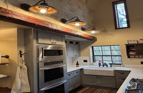 Albany Other | Peaceful Pond Cottage