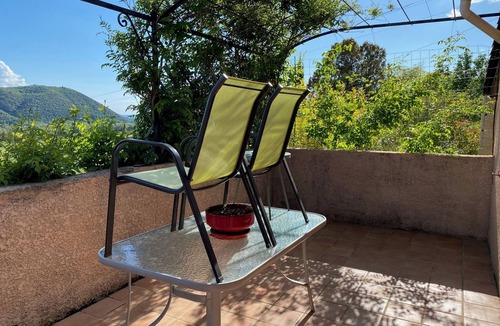 Oraison House | Peaceful Provencal house 100m2, terrace (20m2), 2000m2 garden