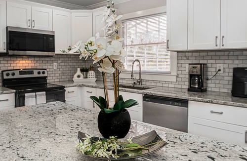 Mauldin House | Peaceful Ranch Home - 4BR/3BA