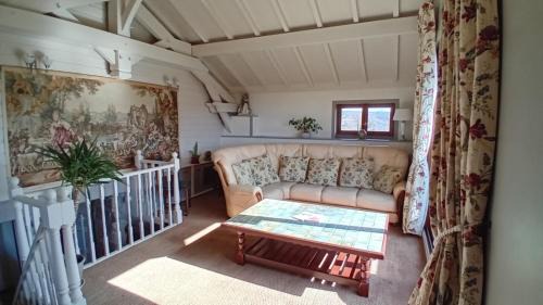 Bessines-sur-Gartempe House | Peaceful Retreat