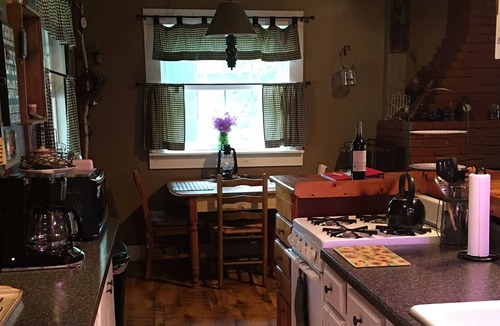 Lake Luzerne-Hadley Cabin | Peaceful Retreat in the Adirondacks