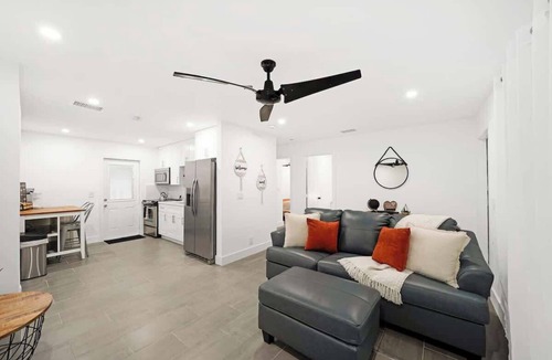 Edgewood Apartment | Peaceful Retreat by PMI