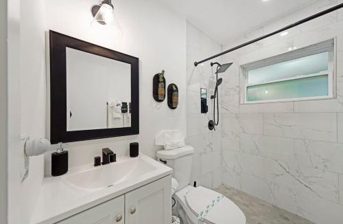 Edgewood Apartment | Peaceful retreat by Dream Vacation