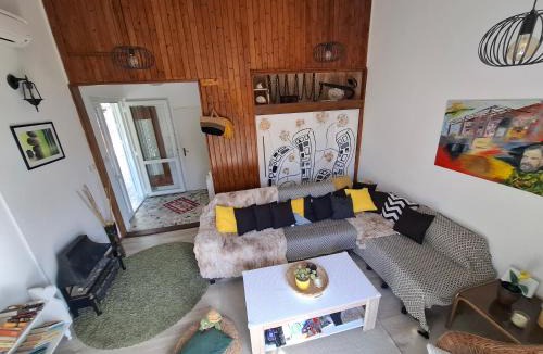 Zaton Apartment | Peaceful retreat beach