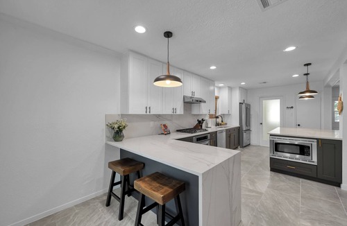 Shenandoah House | Peaceful Retreat Four Bedroom home in charming Shenandoah
