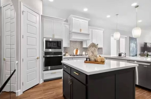 Fate House | Peaceful Retreat Near Lake, Coffee & Trails