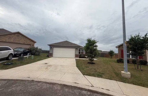 Converse House | Peaceful Retreat Outside the City 3BED/2BATH