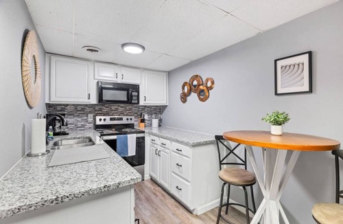 Weldon Spring Heights Apartment | Peaceful Retreat Escape