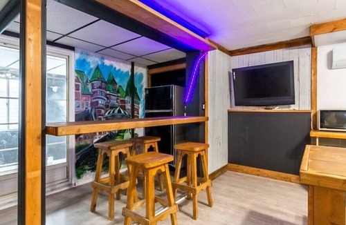 Les Rivieres Apartment | Peaceful room in the city center