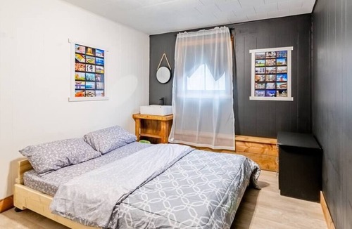 Les Rivieres Apartment | Peaceful room in the city center