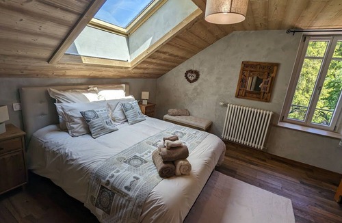Sapois Bed & Breakfast | Peaceful room with sauna and breakfast included