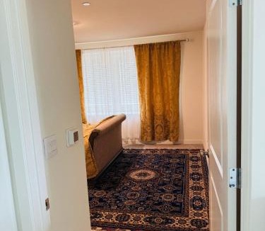 Pleasant Grove House | Peaceful Roseville Homestay