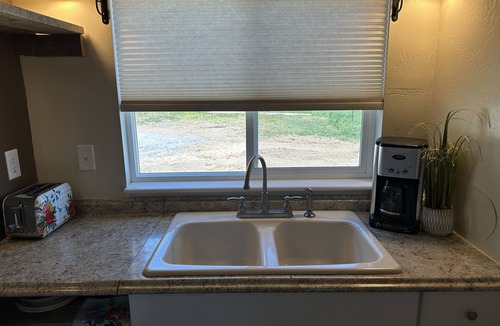 Lazear Cottage | Peaceful rural setting in western Colorado.