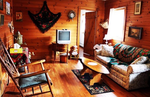 Spencer Apartment | Peaceful Russian Jacuzzi suite surrounded by state forest!