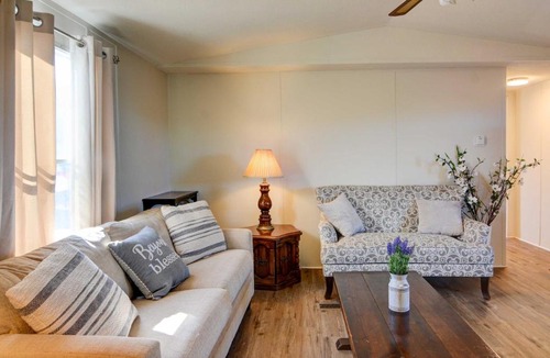 Sandia Park House | Peaceful Sandia Park Retreat w/Deck & Views!