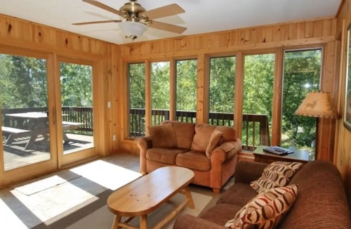 Orr Cabin | Peaceful scenic cabin