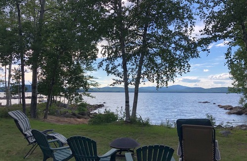 Rangeley Cabin | Peaceful, Secluded Waterfront Cottage with Sandy Beach