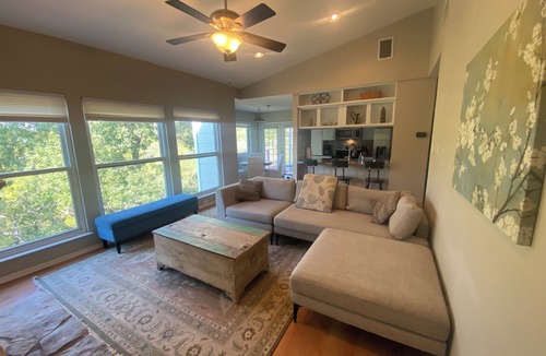 Westlake Highlands House | Peaceful seclusion yet minutes from downtown Austin