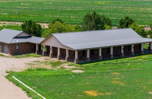 Roswell House | Peaceful, Serene Getaway 17 Mi to Dtwn Roswell!