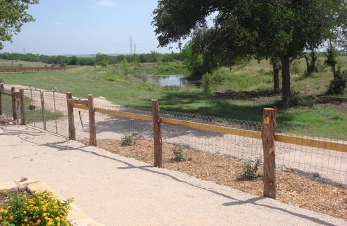 Seguin House | Peaceful setting 10 minutes to New Braunfels, San Marcos or Seguin