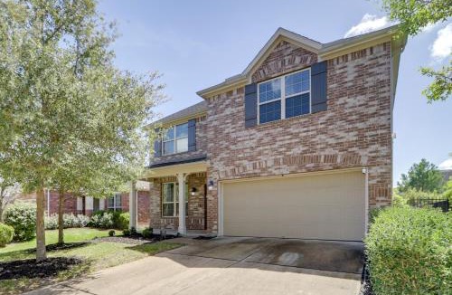 Indian Springs House | Peaceful Setting: The Woodlands Creekside Retreat