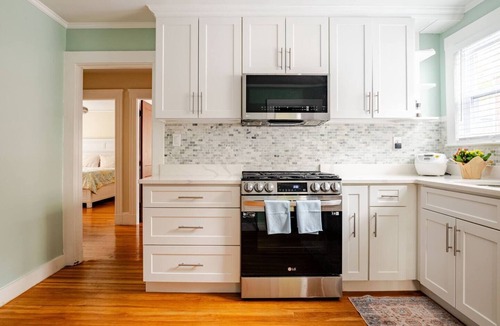 St. Elizabeth's Condo | Peaceful, Spacious 2BR Condo in Allston Boston, Close to Harvard/BC/BU + Parking