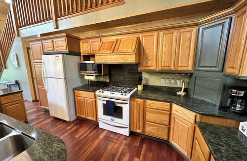 Geneva House | Peaceful SPIRE GOTL Wine Country Beaches