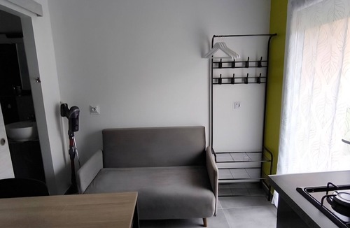 Saint-Cyprien Apartment | Peaceful studio