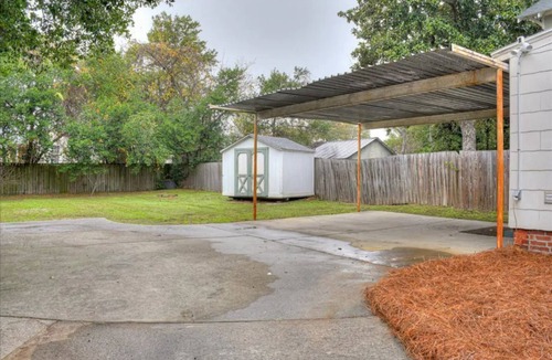 Summerville House | Peaceful Summerville cottage Masters rental