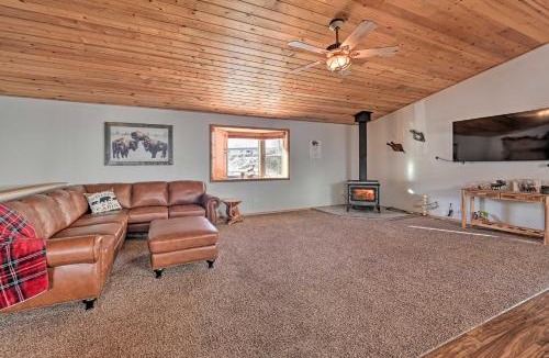 Superior House | Peaceful Superior Home w/Fire Pit & Mtn View