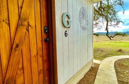 Dripping Springs House | Peaceful Texas Hill Country Rental Perfect for Glamping Around Austin