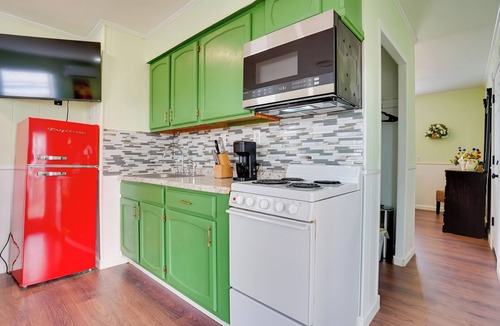 Bowie Cottage | Peaceful Tiny Home Getaway Near Bowie Trade Days