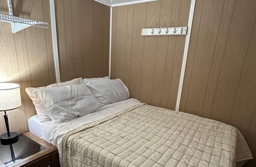 Starkville House | Peaceful Tiny Home Near MSU