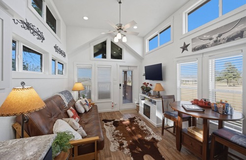 McKinney House | Peaceful Tiny Home Retreat Near Downtown McKinney