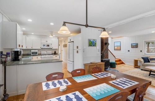 Ocean Park House | Peaceful & Updated Ocean Park 3BR, 2-Bath Beach Cottage