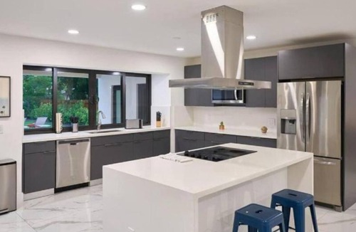 Emerald Hills Villa | Peaceful Villa by Glam Homes