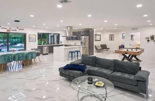 Emerald Hills Villa | Peaceful Villa by Glam Homes