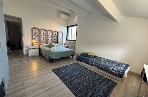Baillargues Villa | Peaceful Villa with Pool, Massane Golf Course Villa on the golf course, swimming pool
