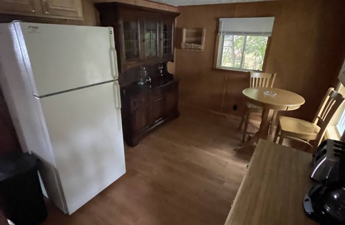 Orland House | Peaceful Waterfront Toddy Pond Retreat