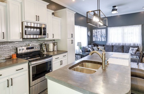 Winona House | Peaceful Winona Vacation Rental w/ Patio