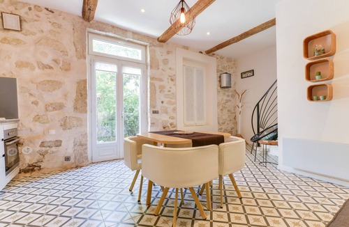 Beziers City Centre House | Peacefull 3* house historical Béziers
