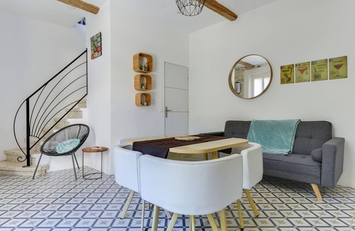 Beziers City Centre House | Peacefull 3* house historical Béziers